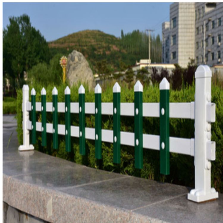 PVC塑鋼護(hù)欄 現(xiàn)代園林與庭院圍墻的多功能選擇